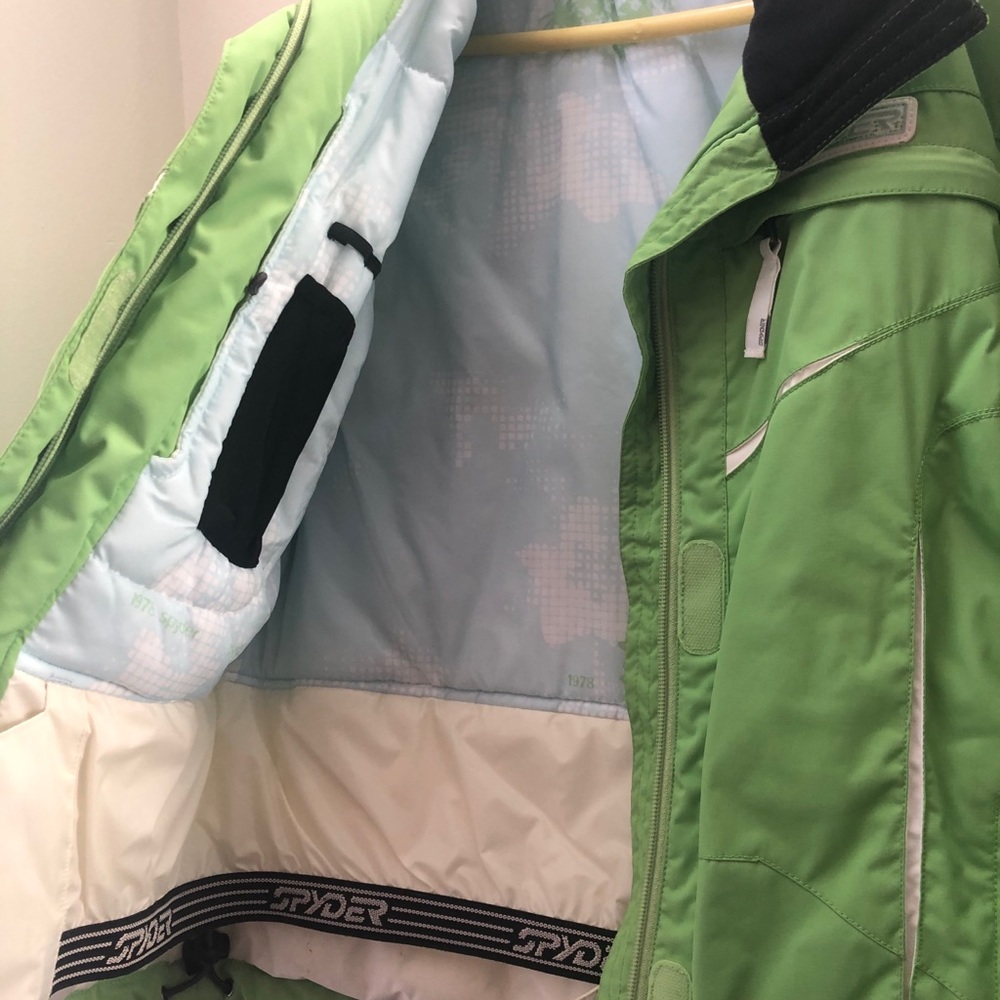 Ski jacket